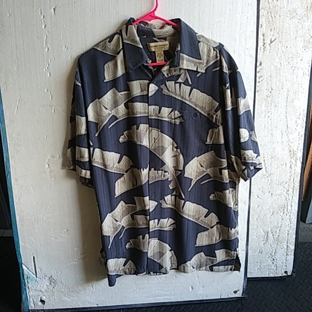 Lot of 2 Cooke Street Men's Casual Hawaiian Shirts Size Large Excellent Cond. - Picture 4 of 7